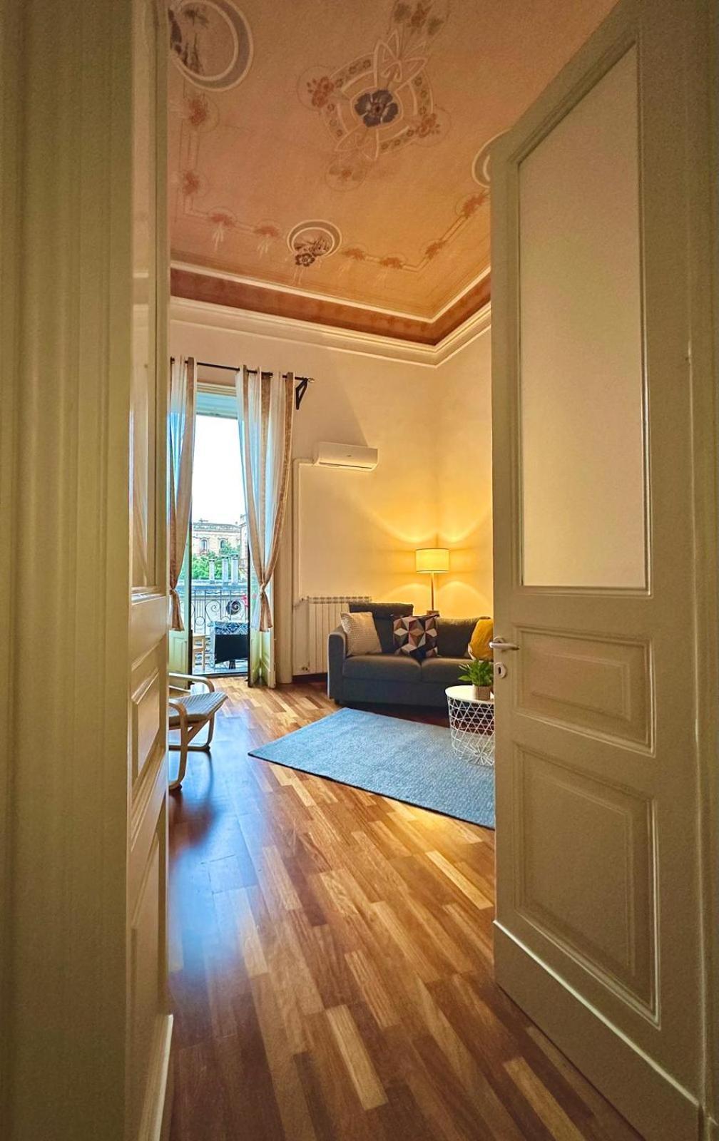 Art Palace & Story Catania Center Apartment Luaran gambar